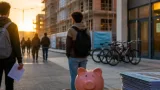 El empleo, la vivienda y el dinero: las prioridades de los nuevos votantes según un estudio de 2026